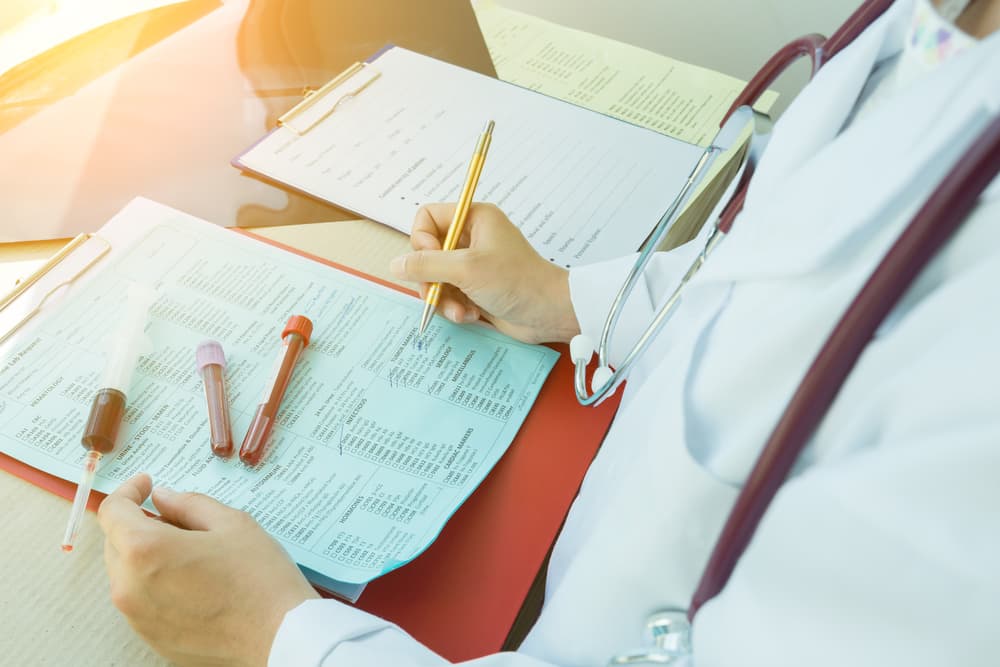 با لیست آزمایش چکاپ کامل خون آشنا شوید!