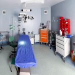 اتاق عمل درمانگاه انصار