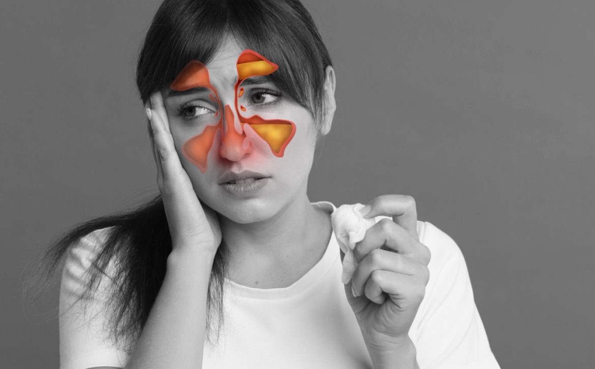Woman,Suffering,From,Sinusitis,,Black,And,White,Effect.,Illustration,On